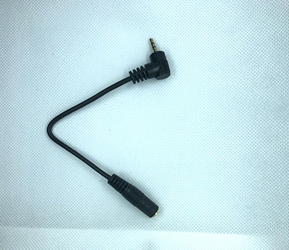 Audio cable 2.5mm stereo plug to 3.5mm stereo jack